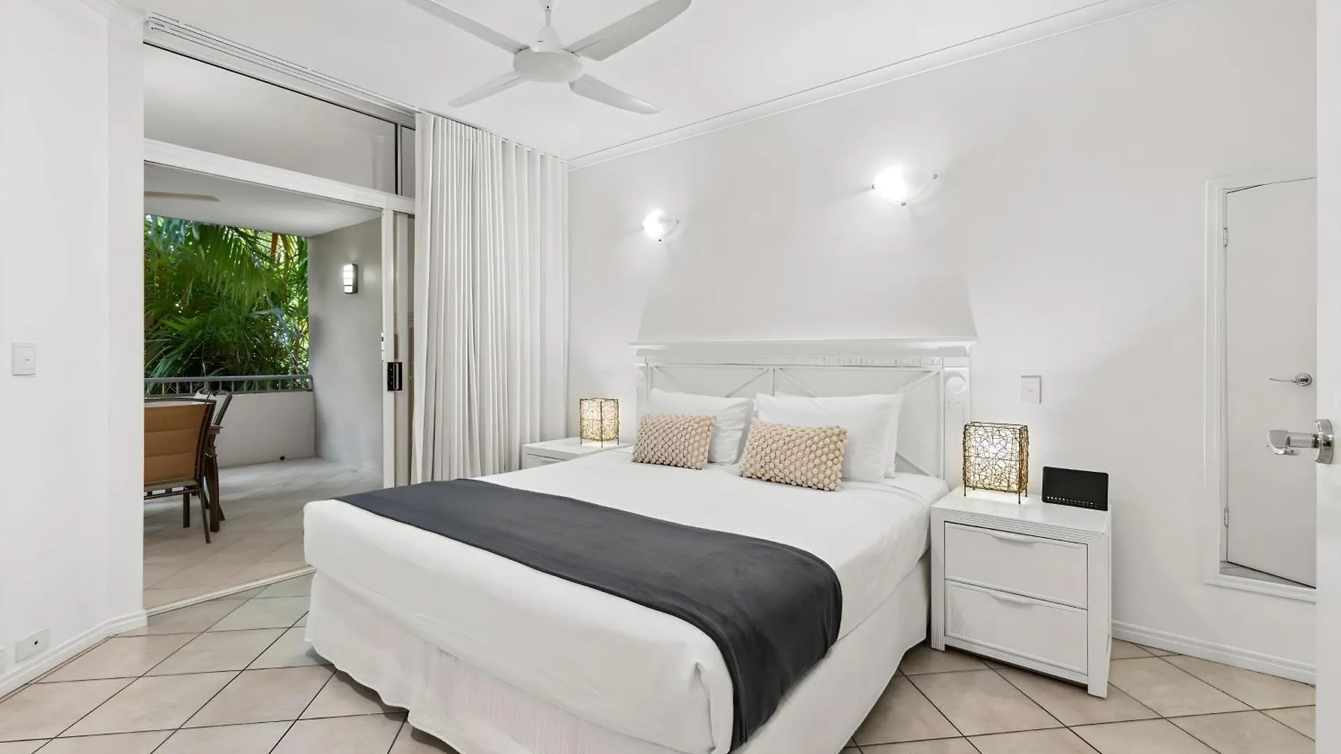 The Magna By Reef Stays Palm Cove Australia